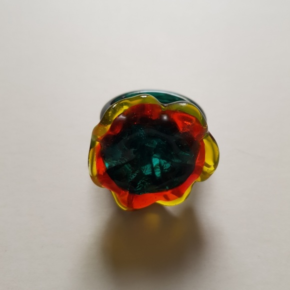 Handmade flower glass ring - Picture 2 of 2